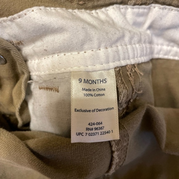 OshKosh B’Gosh Vestback Khaki Overalls 9 Months - Picture 4 of 4